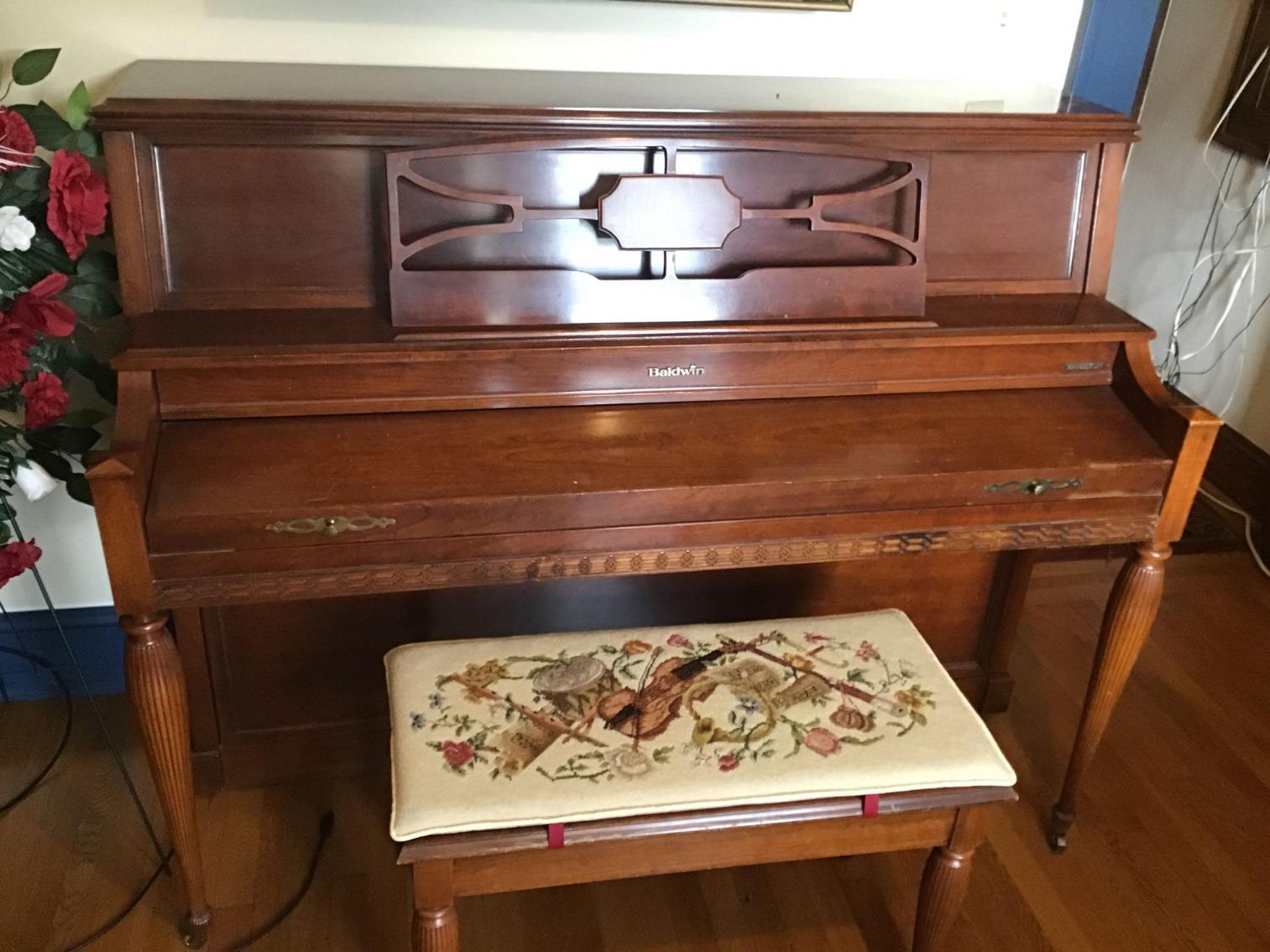 Image for Baldwin Spinet Piano