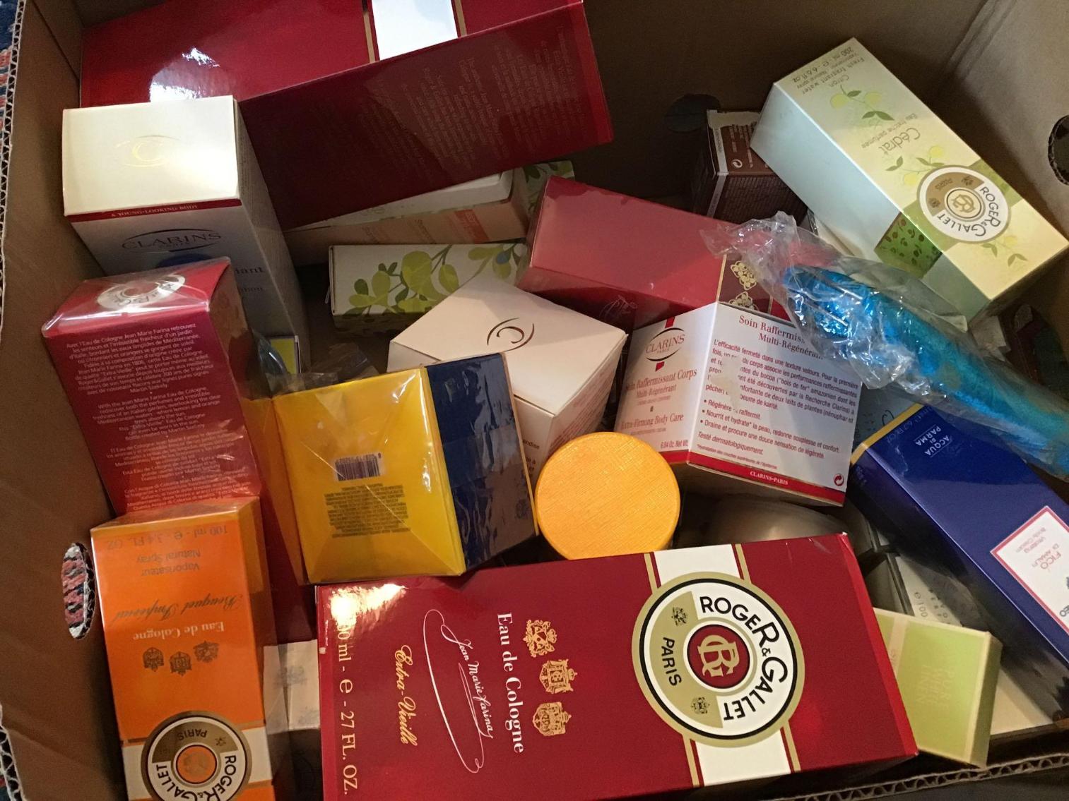 Image for large Lot of Soaps