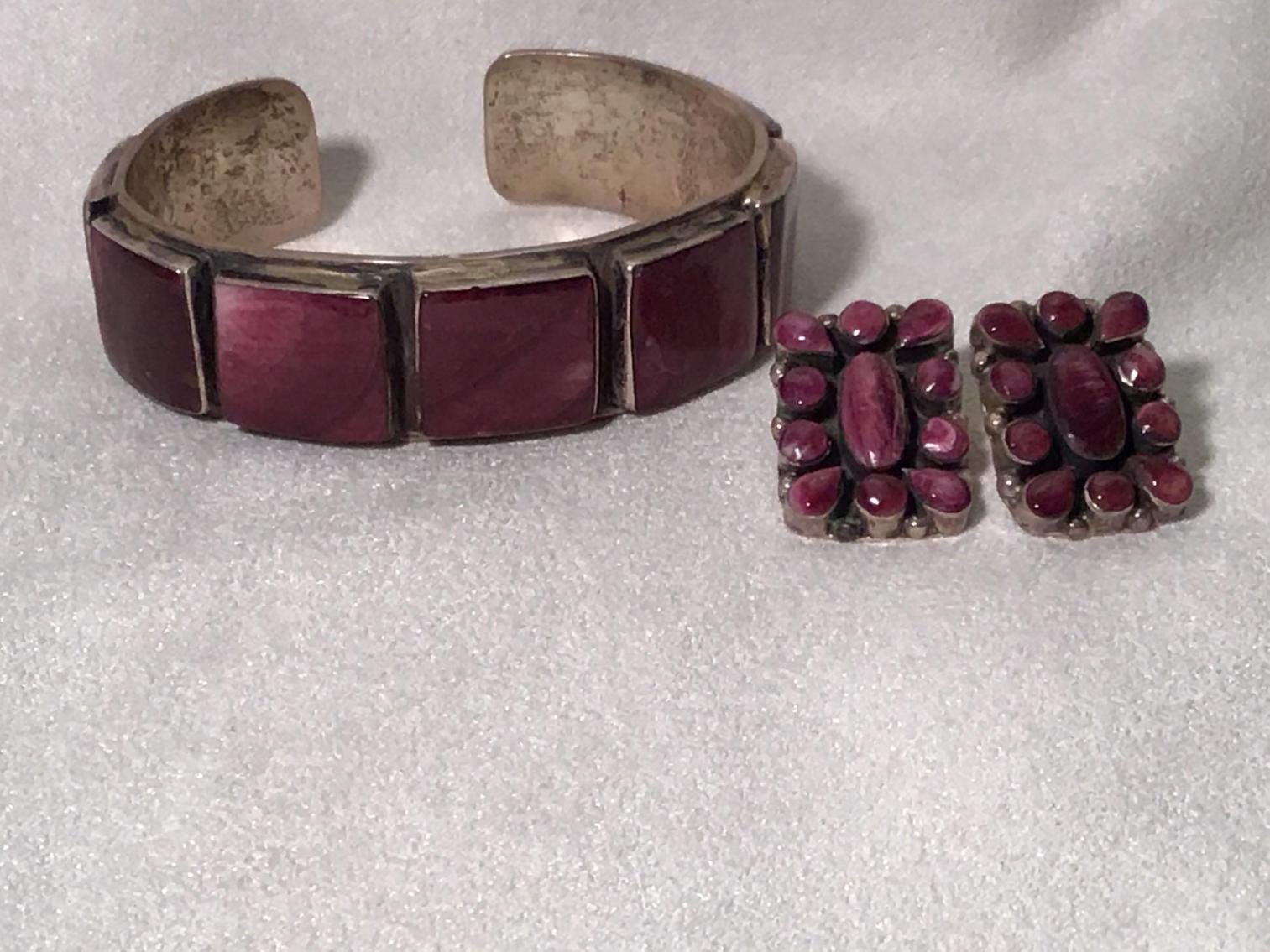 Image for Native American style Purple Lip Shell Bracelet and Earrings