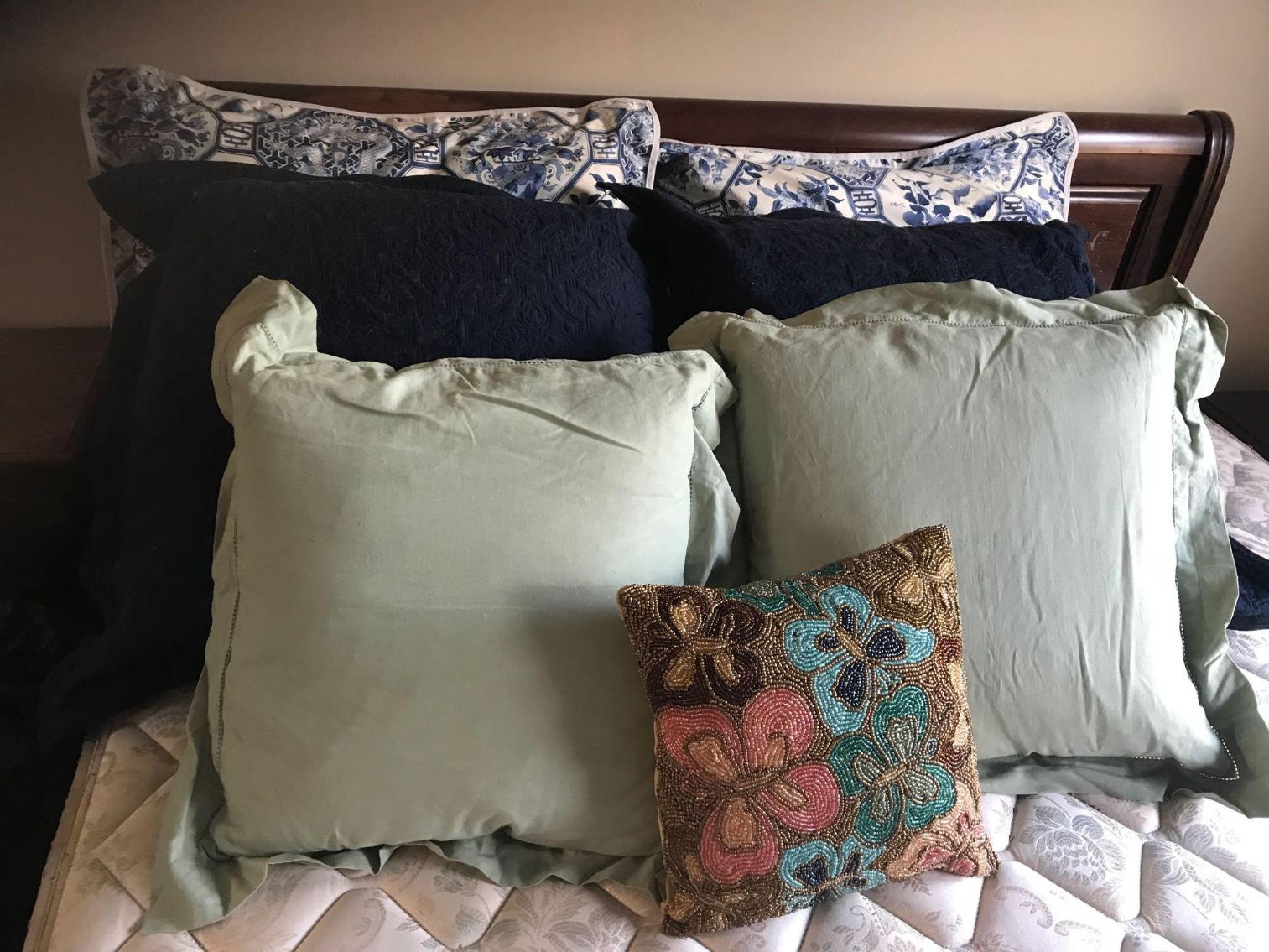 Image for Decorator Pillows