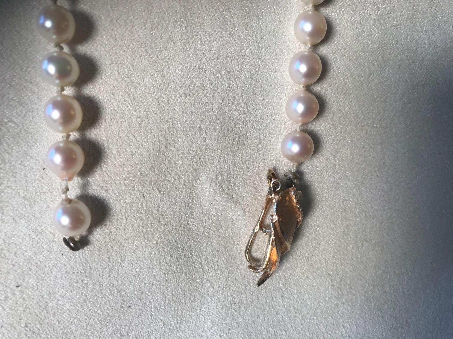 Image for Pearls with Broken Clasp