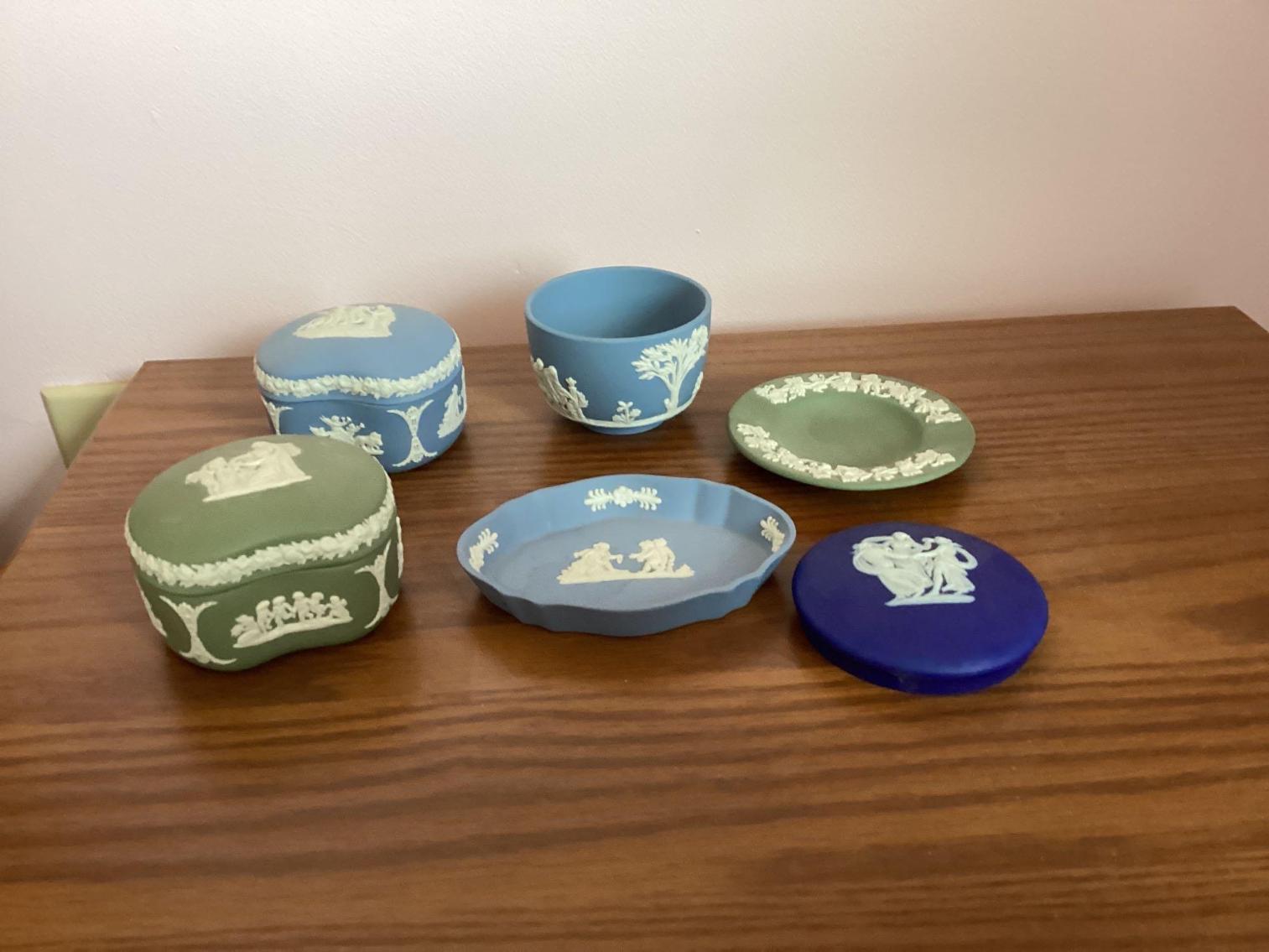 Image for Small Pieces of Wedgwood 