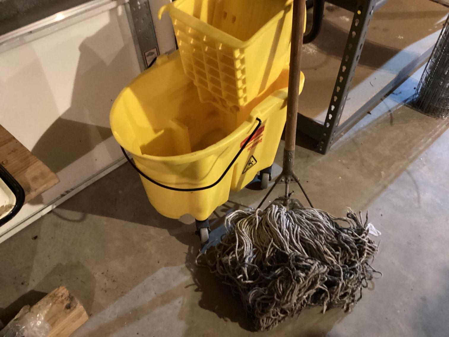 Image for Rubbermaid Industrial Mop and Bucket