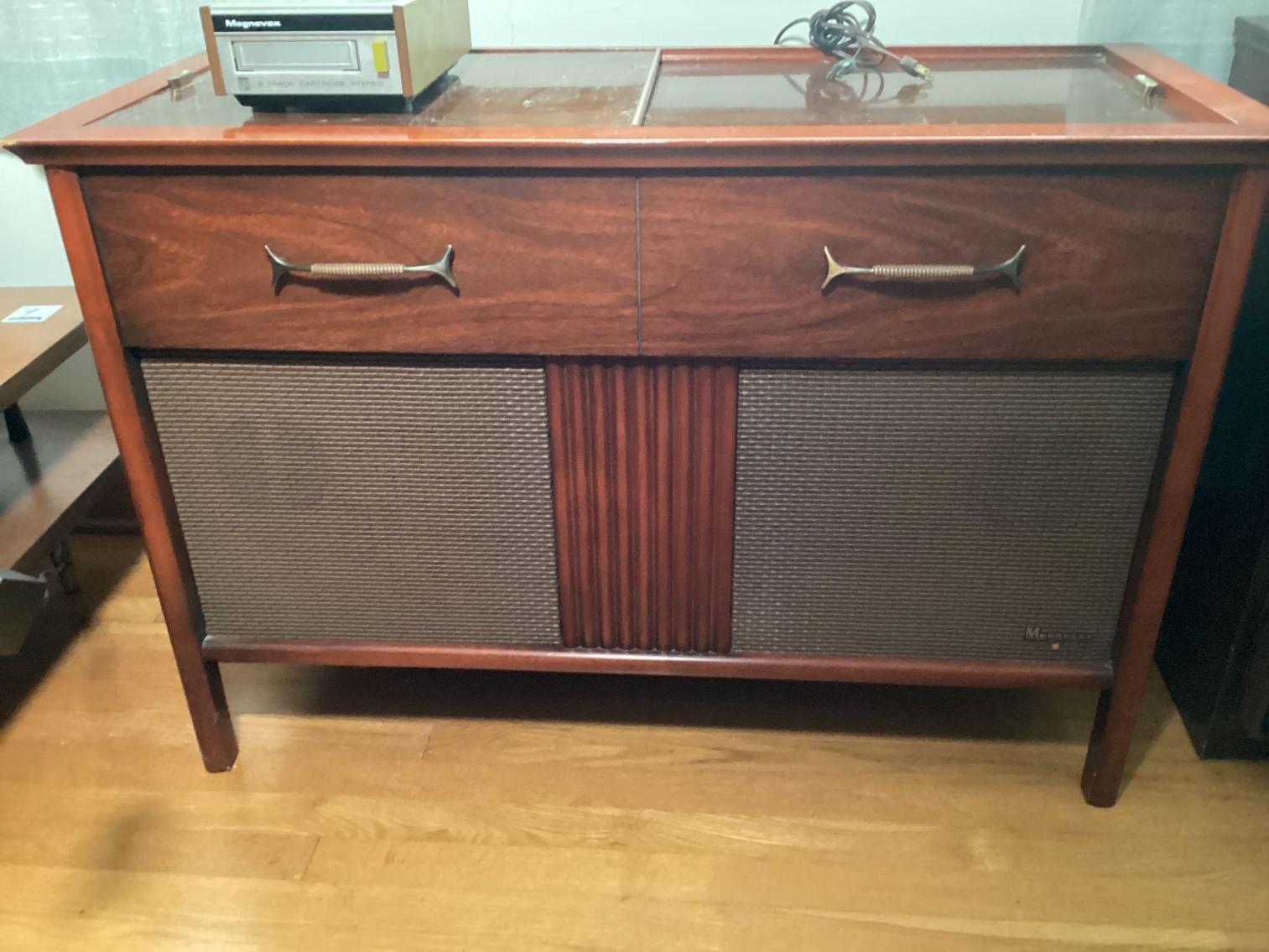 Image for Magnavox Stereo Record Player in Cabinet - Works!