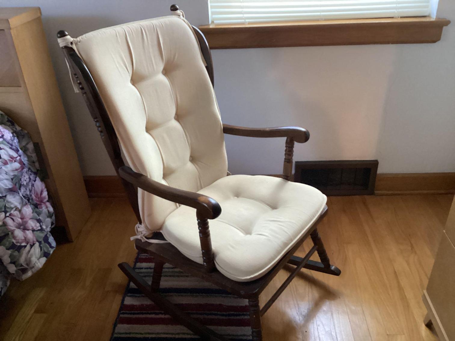 Image for Rocking Chair with Pad