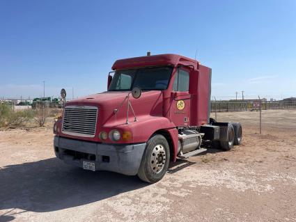 1999-freightliner-flc120-t-a-truck-tractor