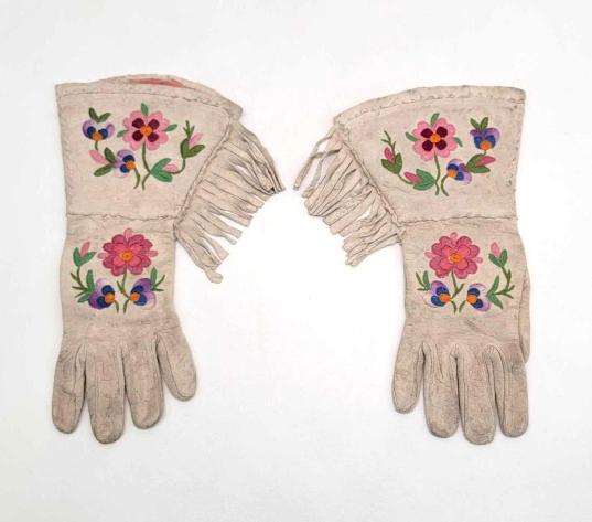 Embroidered Leather Gauntlet Gloves - Ladies Small