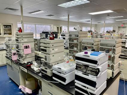 750-lots-of-laboratory-support-equip-uplc-hplc-gc-much-more