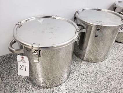 lot-of-2-36-liter-eagle-stainless-container-storage-tanks-w-clip-down-covers
