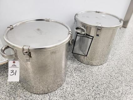 lot-of-2-60-liter-eagle-stainless-container-storage-tanks-w-clip-down-covers