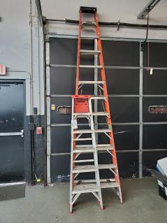 2-ladders-1-12-fiberglass-1-6-aluminum