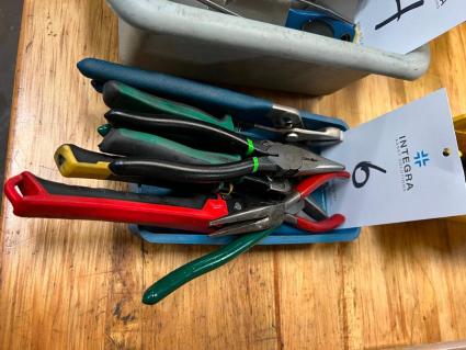 lot-of-pliers-needle-nose-snips