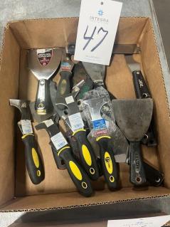 lot-of-assorted-5-in-one-tools-and-scrapers