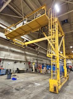 2-5-ton-superior-crane-double-girder-single-leg-traveling-gantry-crane