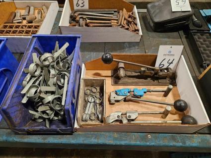 lot-of-hand-banding-tools