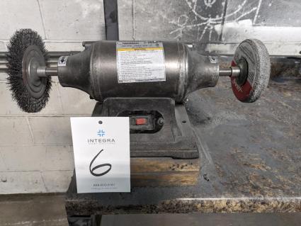 central-machinery-6-double-end-bench-top-buffer