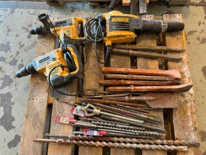 dewalt-hammer-drills-and-bits