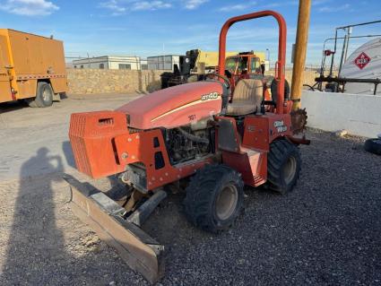 2006-ditch-witch-rt40-trencher