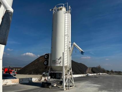 350-barrel-portable-silo