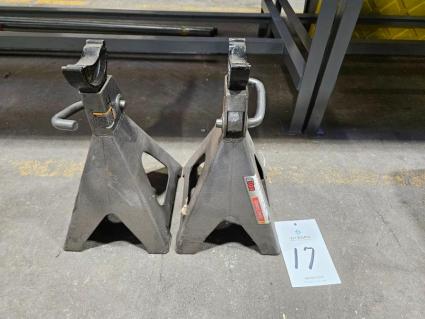 2-pittsburgh-6-ton-jack-stands