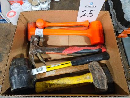 lot-of-assorted-hammers