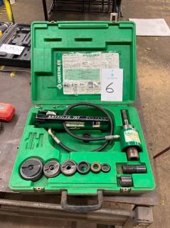 greenlee-7646-hydraulic-knockout-driver-kit