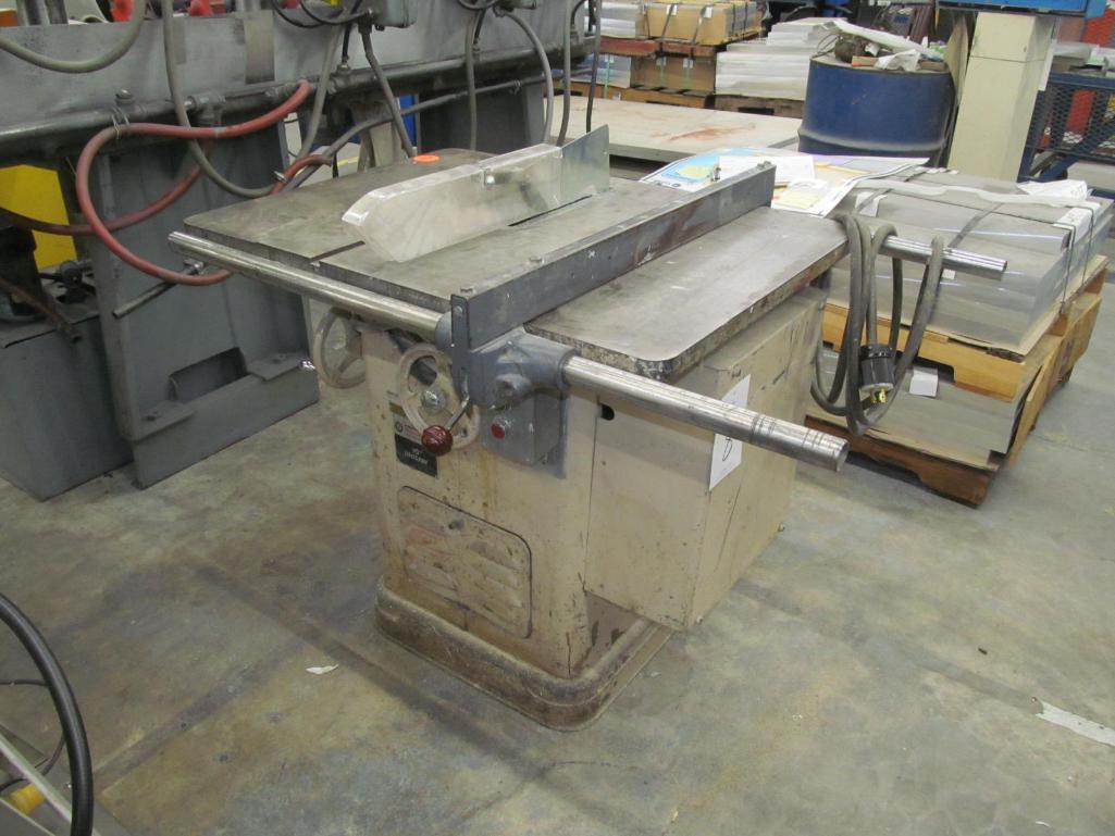delta-rockwell-10-unisaw-table-saw