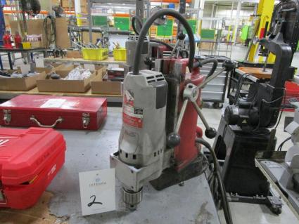 milwaukee-4262-1-3-4-magnetic-base-drill-press