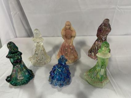6-pcs-fenton-figurines-including-4-hand-painted-and-artist-signed
