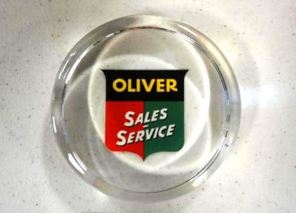 hard-to-find-oliver-sales-service-paperweight-3-5-dia