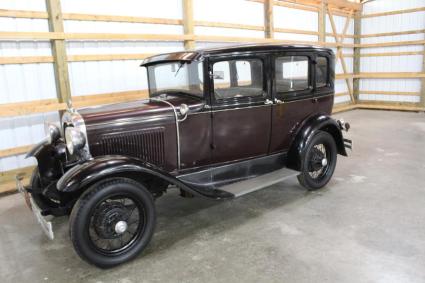 1930-ford-model-a-sedan-45395-mi-1-family-car