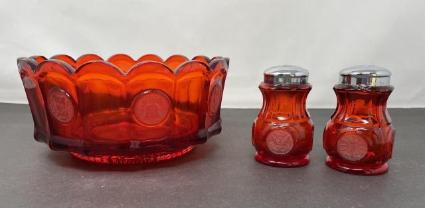 fostoria-coin-glass-bowl-and-shakers