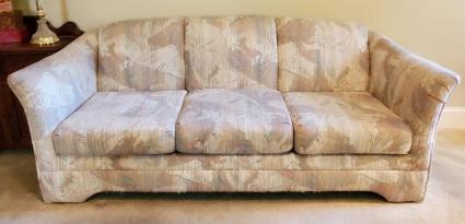 bassett-three-cushion-sofa