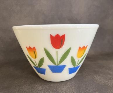 fire-king-tulip-bowl-milk-glass