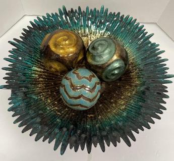 waved-edge-multicolored-art-glass-bowl