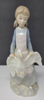 nao-lladro-young-girl-and-goose-figurine