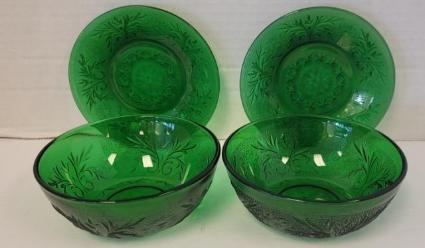 anchor-hocking-green-glass-bowls-and-saucers