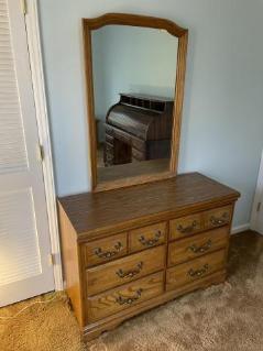 american-drew-dresser-with-mirror