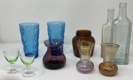 assorted-vintage-glassware