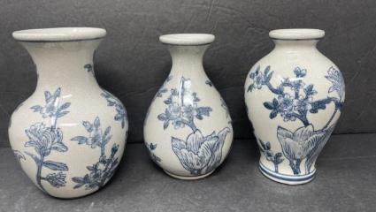 two%ef%bf%bds-company-japanese-bud-vases
