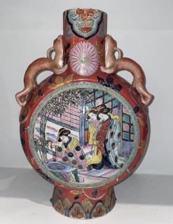 oriental-moon-vase