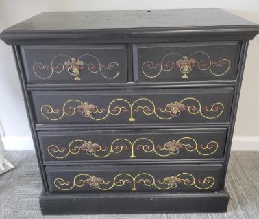 hand-painted-short-chest-of-drawers