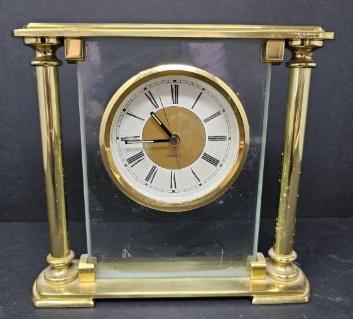 quartz-gold-tone-clock