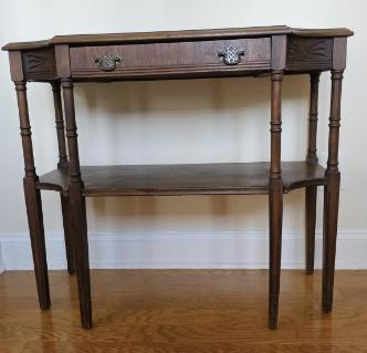 antique-entry-table