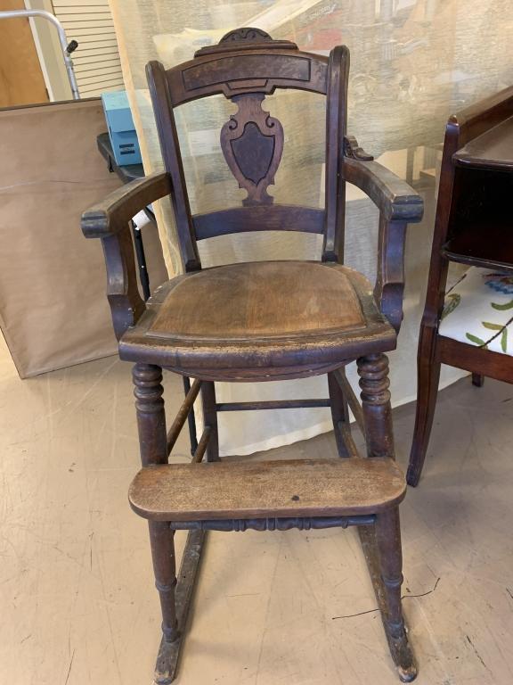 antique-child%ef%bf%bds-chair