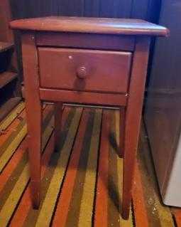 wooden-accent-table-with-drawer