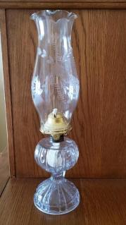 oil-lamp-with-etched-globe