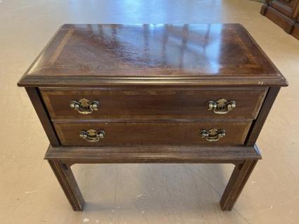 two-drawer-side-table-by-lane