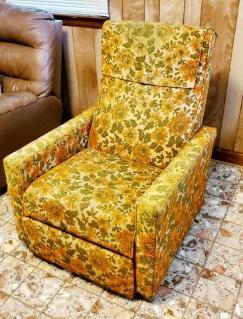 vintage-recliner