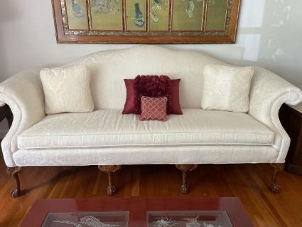 chippendale-style-sofa-by-cochrane-furniture